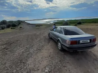 Audi 80