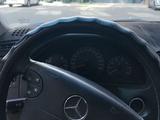 Mercedes-Benz E 320 2001 годаүшін4 200 000 тг. в Алматы – фото 2