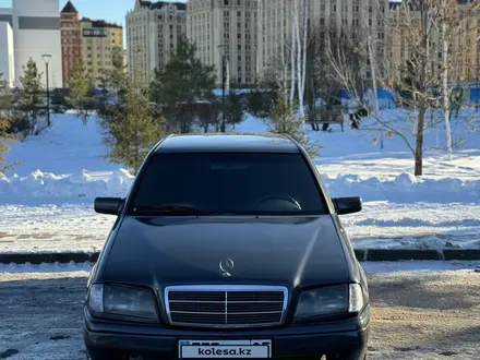 Mercedes-Benz C 280 1994 года за 2 200 000 тг. в Астана