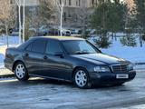 Mercedes-Benz C 280 1994 годаүшін2 200 000 тг. в Астана – фото 5