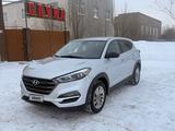 Hyundai Tucson 2018 года за 5 400 000 тг. в Уральск – фото 2