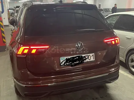 Volkswagen Tiguan 2021 года за 13 990 000 тг. в Астана – фото 3