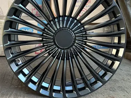 R18. MERCEDES BENZ за 300 000 тг. в Алматы