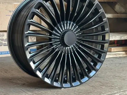 R18. MERCEDES BENZ за 300 000 тг. в Алматы – фото 2