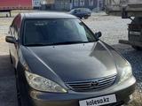 Toyota Camry 2002 годаүшін3 400 000 тг. в Шымкент