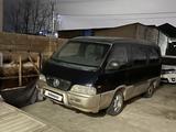 SsangYong Istana 2003 года за 2 100 000 тг. в Шымкент – фото 2