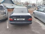 Mercedes-Benz E 230 1992 года за 1 550 000 тг. в Астана – фото 3