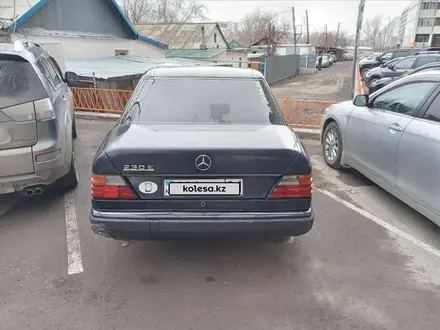 Mercedes-Benz E 230 1992 годаүшін1 550 000 тг. в Астана – фото 3