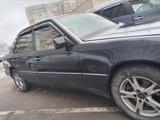 Mercedes-Benz E 230 1992 года за 1 550 000 тг. в Астана – фото 5