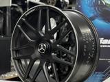 Кованые диски R21 одноразмерные на Mercedes-benz 5x112 за 929 000 тг. в Астана – фото 3