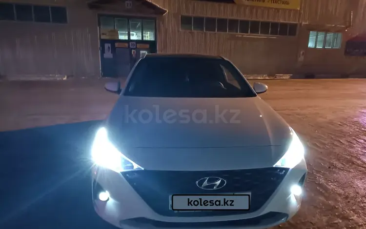 Hyundai Solaris 2022 года за 9 000 000 тг. в Уральск