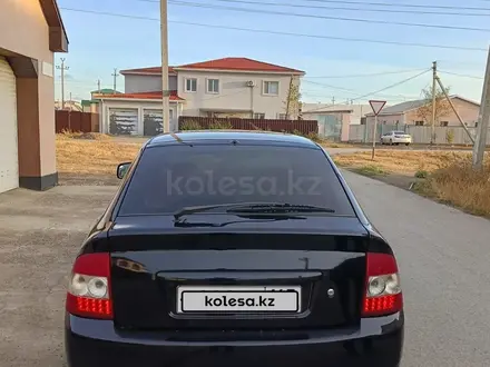 ВАЗ (Lada) Priora 2172 2011 года за 1 290 000 тг. в Атырау – фото 4