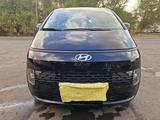 Hyundai Staria 2024 года за 18 600 000 тг. в Алматы