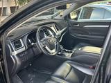 Toyota Highlander 2018 годаүшін17 000 000 тг. в Актау – фото 4