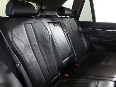 BMW X5 2015 года за 10 680 000 тг. в Шымкент – фото 16