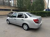 ВАЗ (Lada) Granta 2190 2014 годаүшін2 200 000 тг. в Астана
