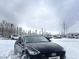 Hyundai Sonata 2022 годаfor11 900 000 тг. в Алматы