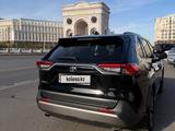 Toyota RAV4 2023 года за 18 000 000 тг. в Астана – фото 3