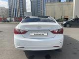 Hyundai Sonata 2012 года за 5 500 000 тг. в Астана – фото 4