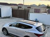 Hyundai Santa Fe 2017 годаүшін7 500 000 тг. в Жанаозен – фото 3