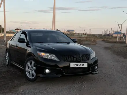 Toyota Camry 2007 года за 3 500 000 тг. в Актобе