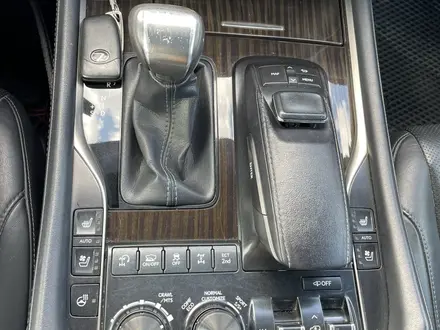 Lexus LX 570 2016 года за 34 000 000 тг. в Актау – фото 6