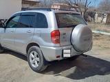 Toyota RAV4 2005 годаүшін4 900 000 тг. в Сатпаев – фото 5