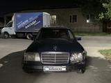 Mercedes-Benz E 220 1995 года за 800 000 тг. в Шымкент – фото 4