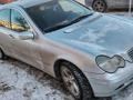 Mercedes-Benz C 180 2003 годаfor3 100 000 тг. в Караганда – фото 2