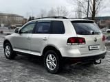 Volkswagen Touareg 2008 годаfor8 250 000 тг. в Павлодар – фото 4