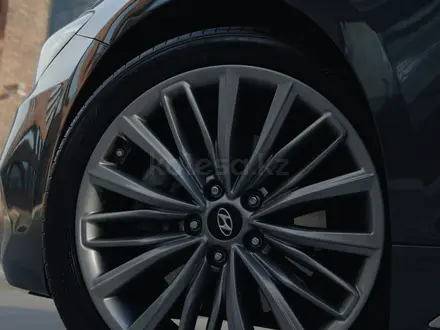 Hyundai Grandeur 2017 года за 11 000 000 тг. в Алматы – фото 9