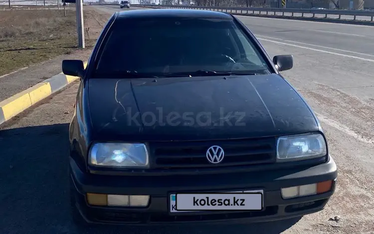 Volkswagen Vento 1996 года за 1 400 000 тг. в Алматы