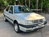 Volkswagen Vento 1994 года за 1 200 000 тг. в Караганда