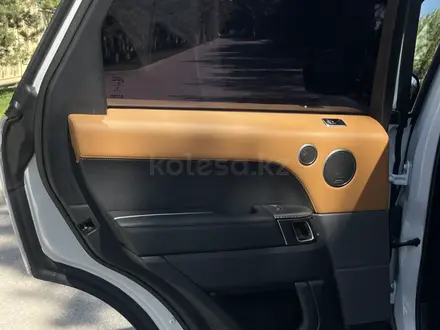 Land Rover Range Rover Sport 2018 года за 30 000 000 тг. в Алматы – фото 20