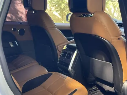 Land Rover Range Rover Sport 2018 года за 30 000 000 тг. в Алматы – фото 26