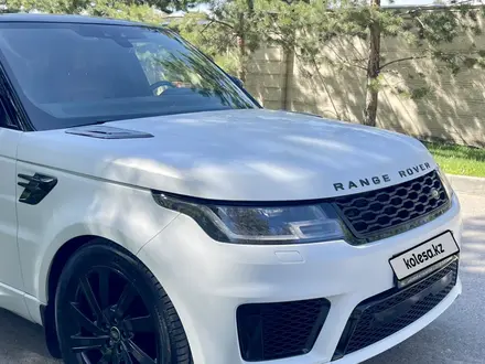 Land Rover Range Rover Sport 2018 года за 30 000 000 тг. в Алматы – фото 5