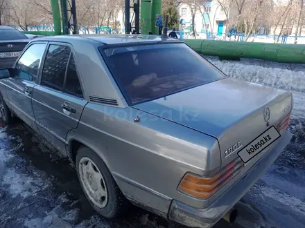 Mercedes-Benz 190 1987 года за 1 300 000 тг. в Петропавловск – фото 5