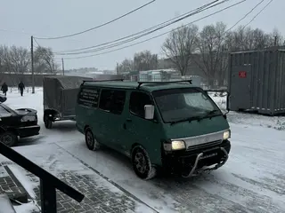 Toyota HiAce, 1996