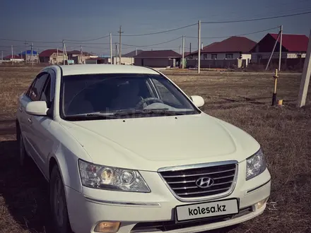 Hyundai Sonata 2010 года за 3 666 606 тг. в Астана – фото 2
