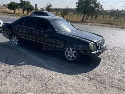 Mercedes-Benz E 230 1996 года за 2 150 000 тг. в Шымкент