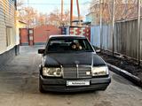 Mercedes-Benz E 230 1992 года за 2 000 000 тг. в Алматы