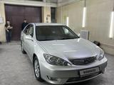 Toyota Camry 2005 года за 4 500 000 тг. в Тараз – фото 2