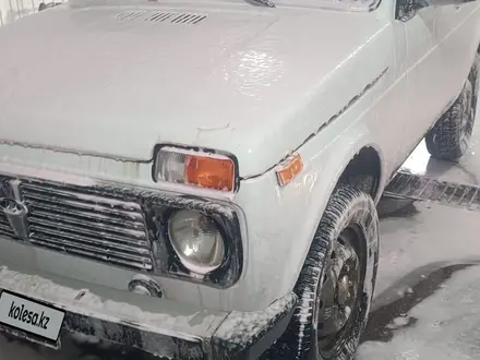 ВАЗ (Lada) Lada 2121 2011 года за 950 000 тг. в Караганда – фото 6