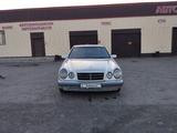 Mercedes-Benz E 230 1996 годаүшін2 700 000 тг. в Атбасар – фото 4