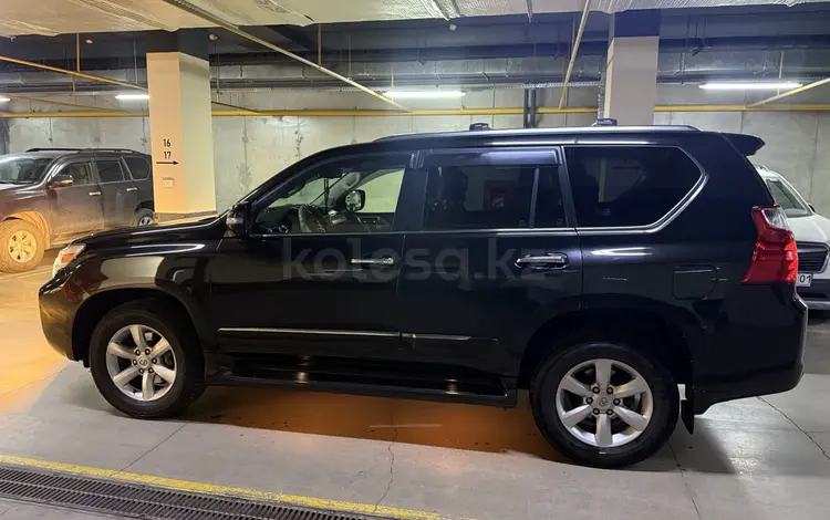 Lexus GX 460 2013 года за 17 000 000 тг. в Астана
