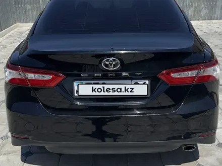 Toyota Camry 2020 года за 10 500 000 тг. в Атырау – фото 4
