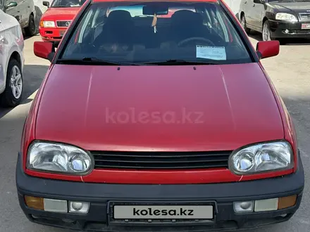 Volkswagen Golf 1997 года за 2 200 000 тг. в Караганда