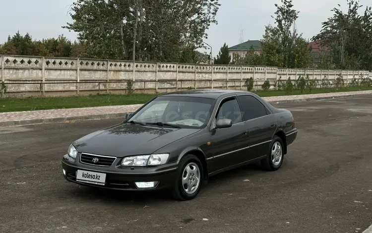 Toyota Camry 2000 года за 4 200 000 тг. в Шымкент