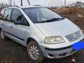 Volkswagen Sharan 2000 года за 3 000 000 тг. в Кокшетау – фото 2