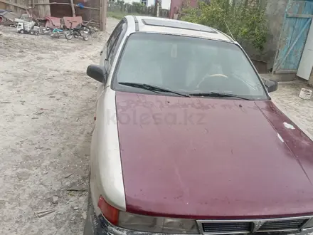 Mitsubishi Galant 1989 года за 350 000 тг. в Ушарал – фото 2